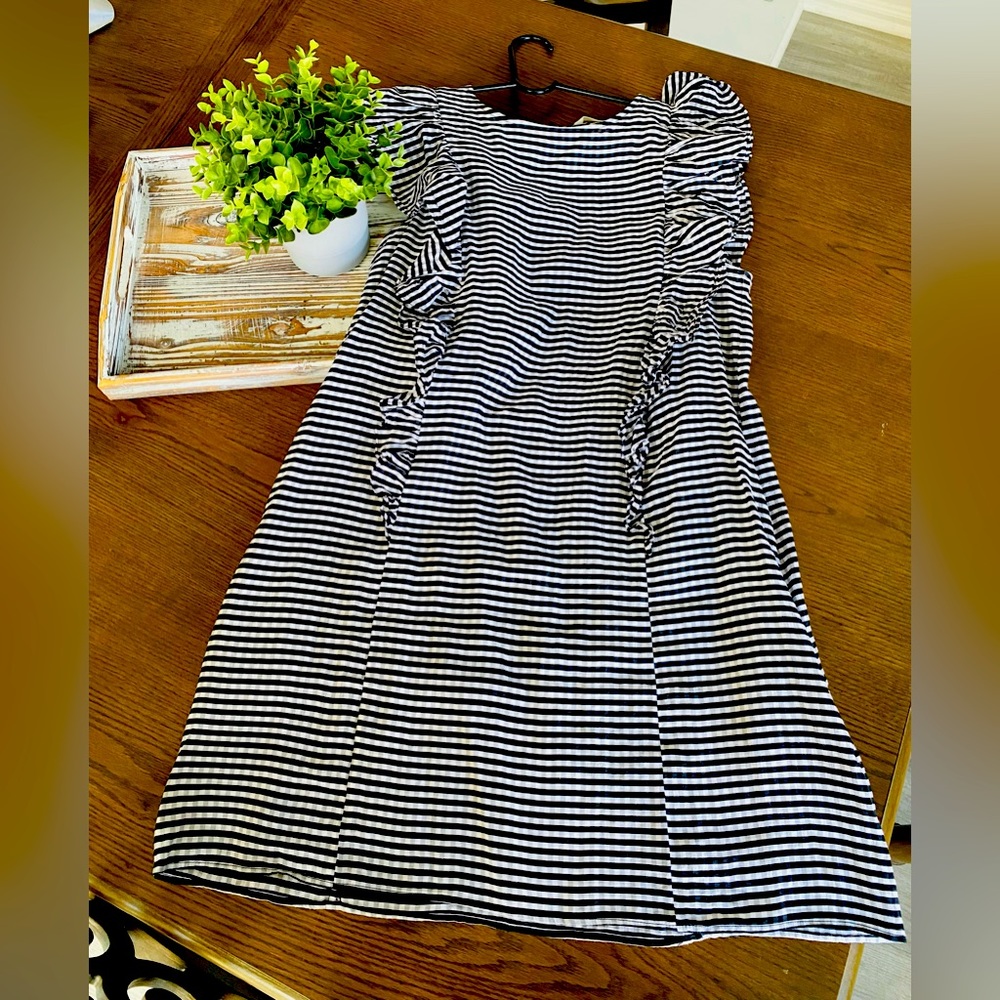 Black and white checkered ruffle dress with pockets